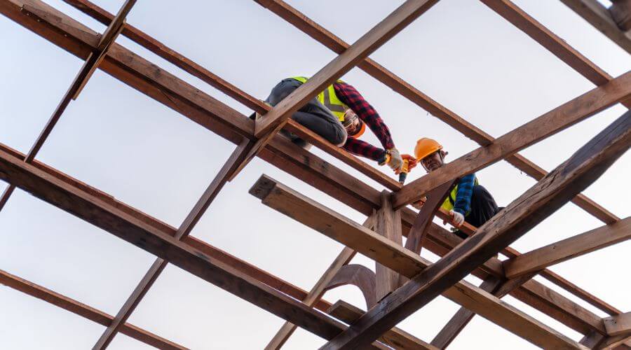 Professional residential roofers in Springville, CA